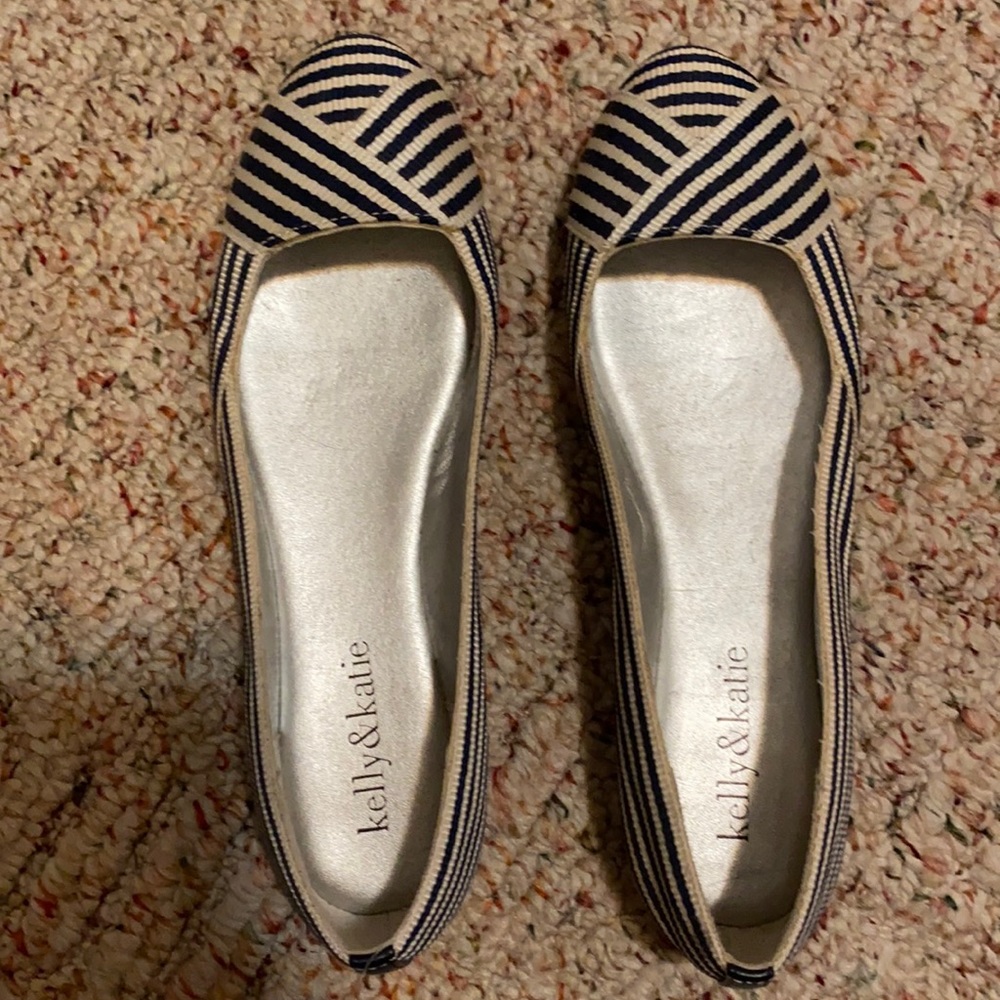 Kelly and Katie navy and white flats 6